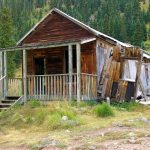 Преимущества и строительство домов из клееного бруса