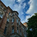 Производство и строительство домов из клееного бруса